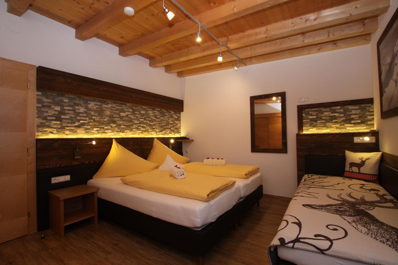 Gaestehaus Alpina ซังคท์อันทอนอัมอาร์ลแบร์ก ภายนอก รูปภาพ